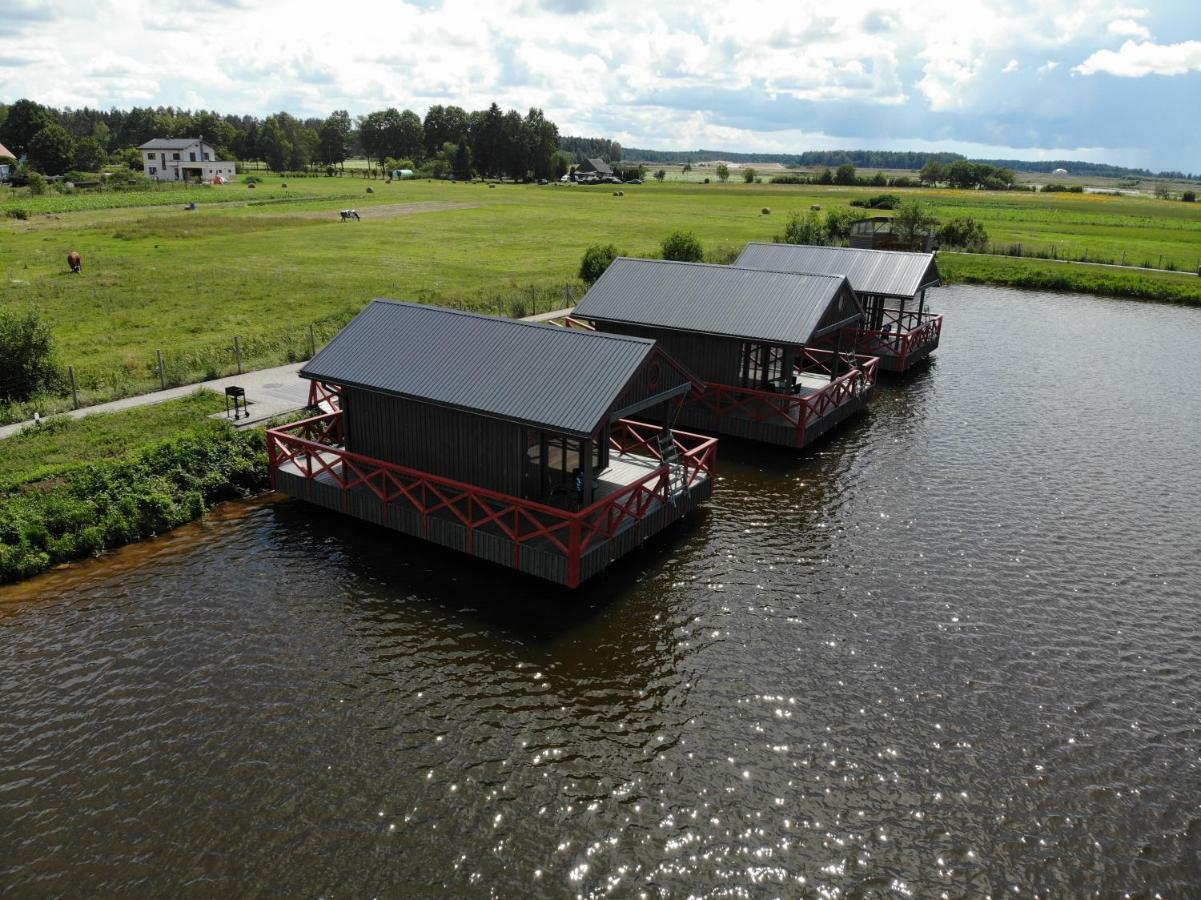 Karpu Dikis-Kempings Viesites Jaunmārupe Zimmer foto